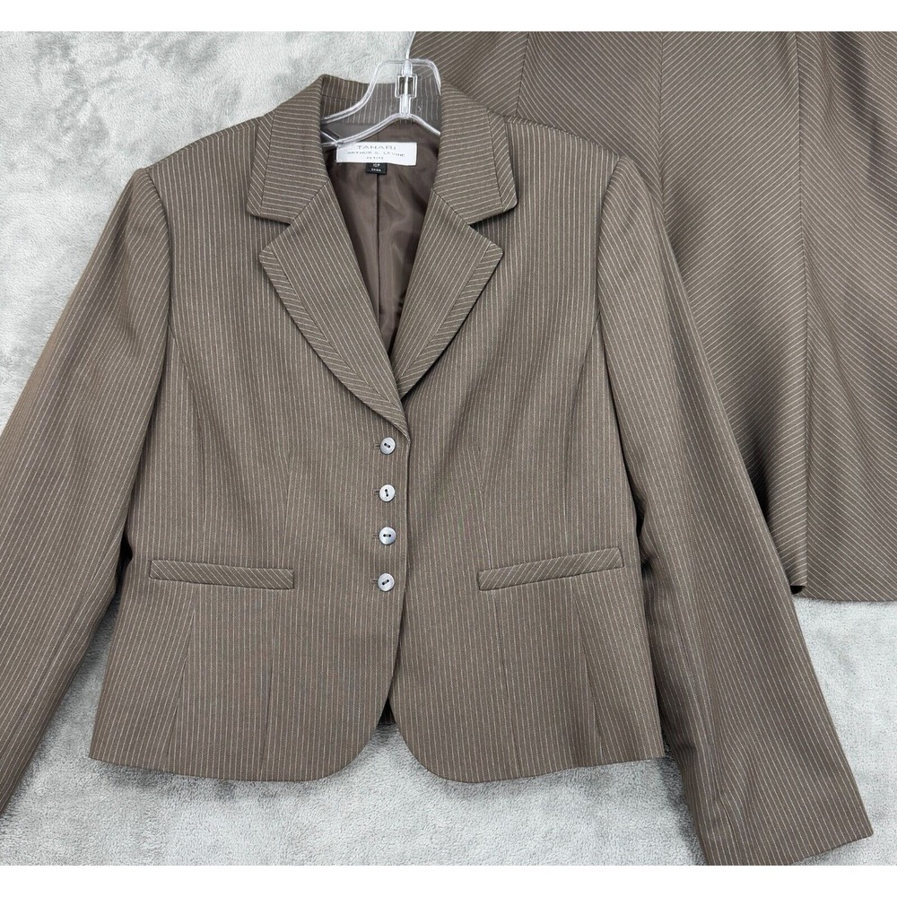 Tahari Skirt Suit Womens Size 10 Petite Pinstripe Blazer Flare Office Career